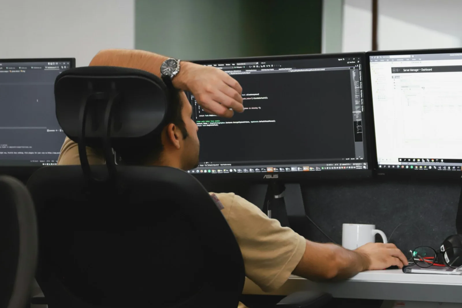 Arten der Virtualisierung 2026 — Server, Desktop, Container, Netzwerk im KMU-Vergleich