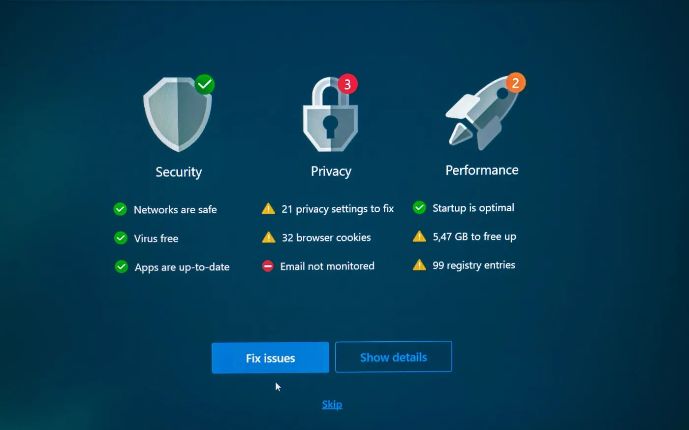 NAC-Dashboard mit Sicherheits-Status, Identitätsprüfung und Geräte-Compliance