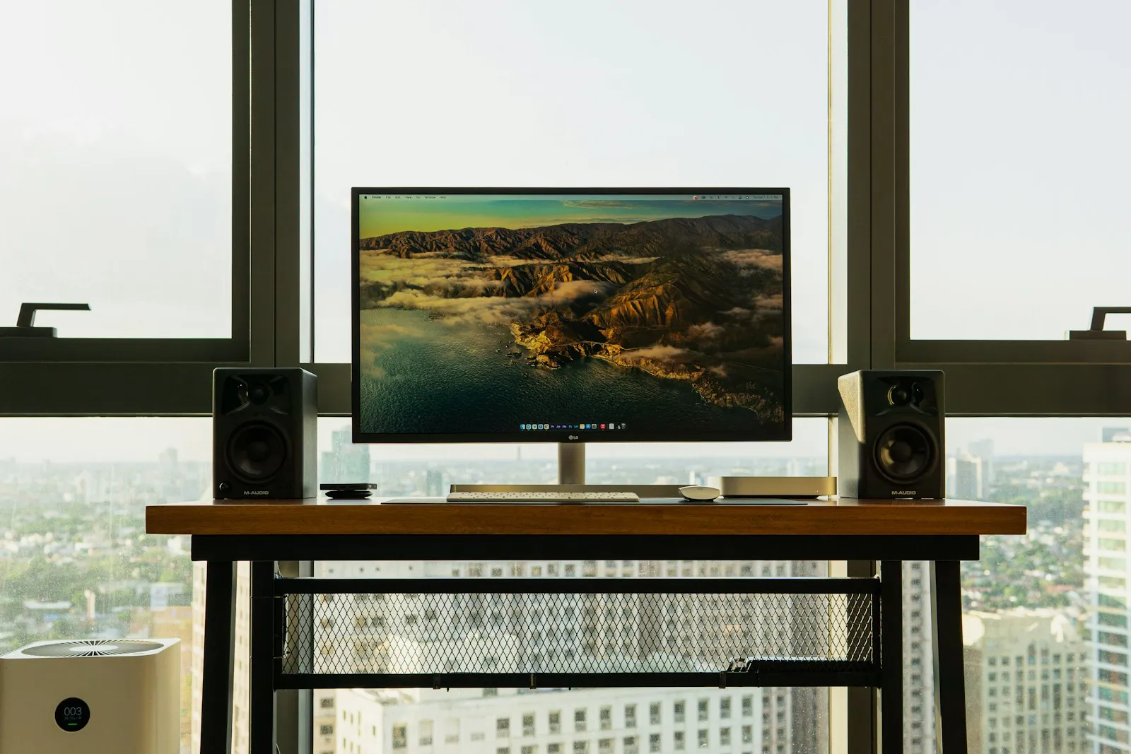 Der Unterschied zwischen flachen und Curved Monitoren