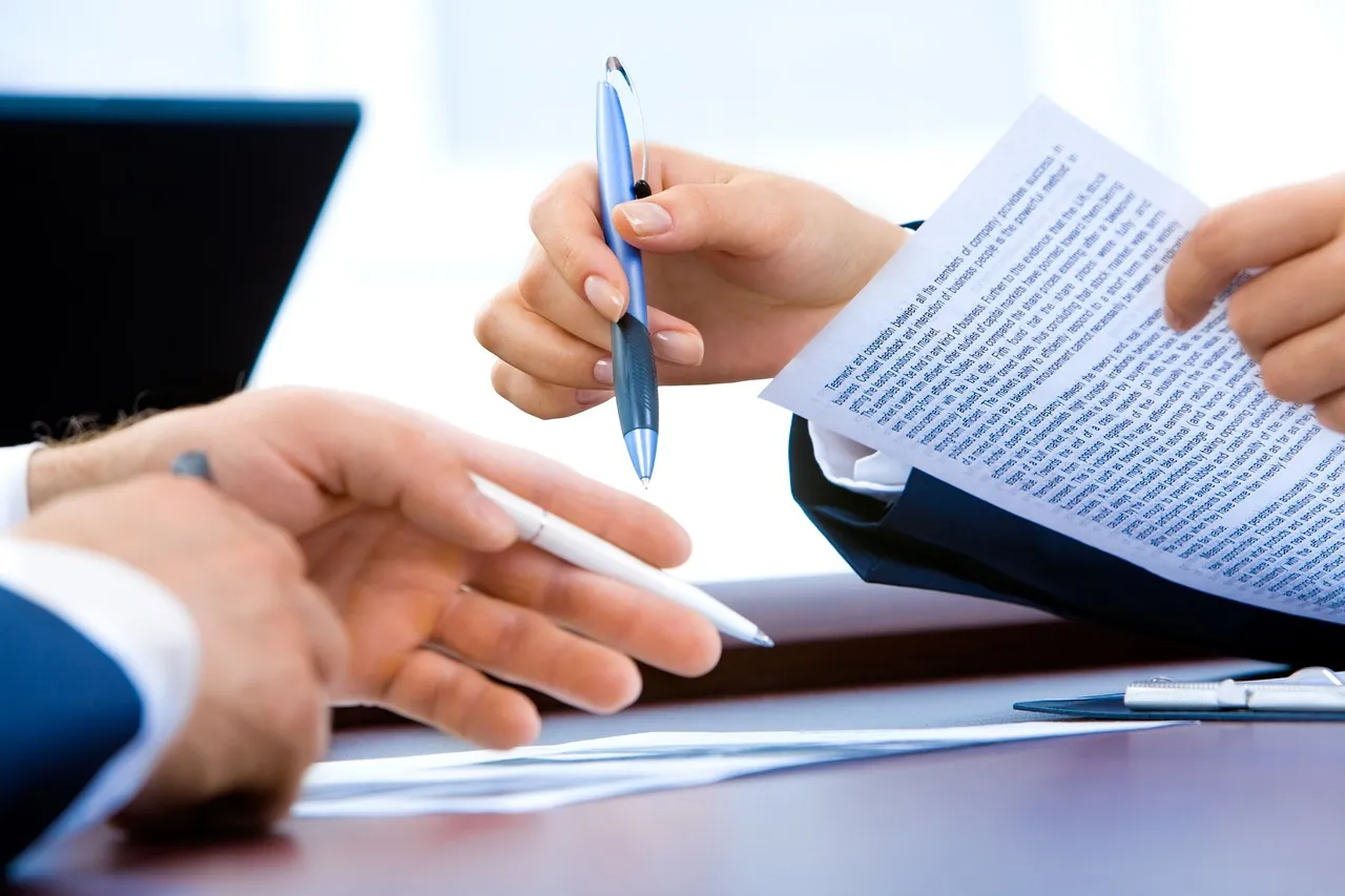 DocuWare: Zentrales Dokumentenmanagement für IT-Leiter