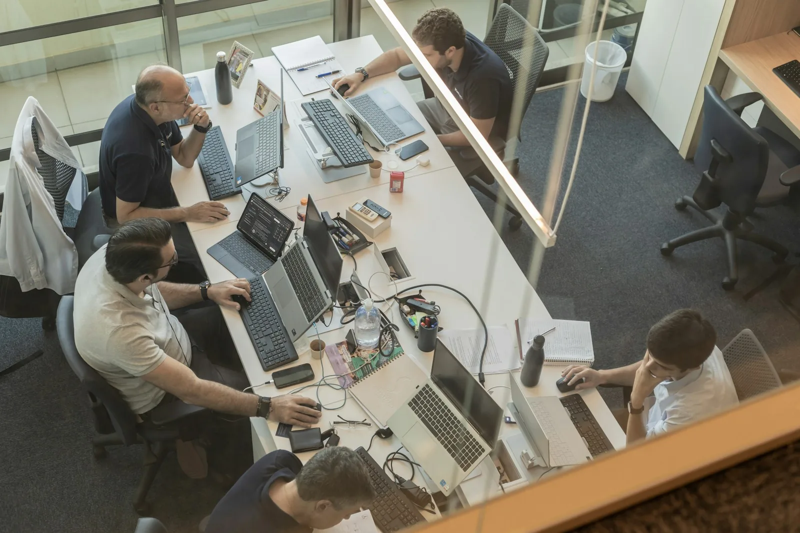 Was sind IT-Services? Definition, Kategorien und Kosten für KMU 2026