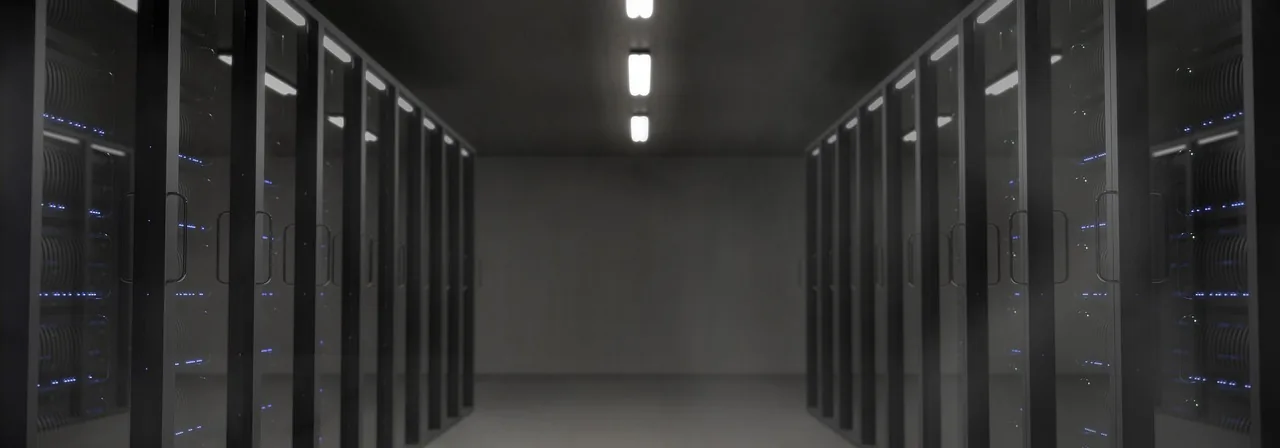 Storage Area Network (SAN): Architektur, Protokolle & wann ein Mittelstand ein SAN wirklich braucht