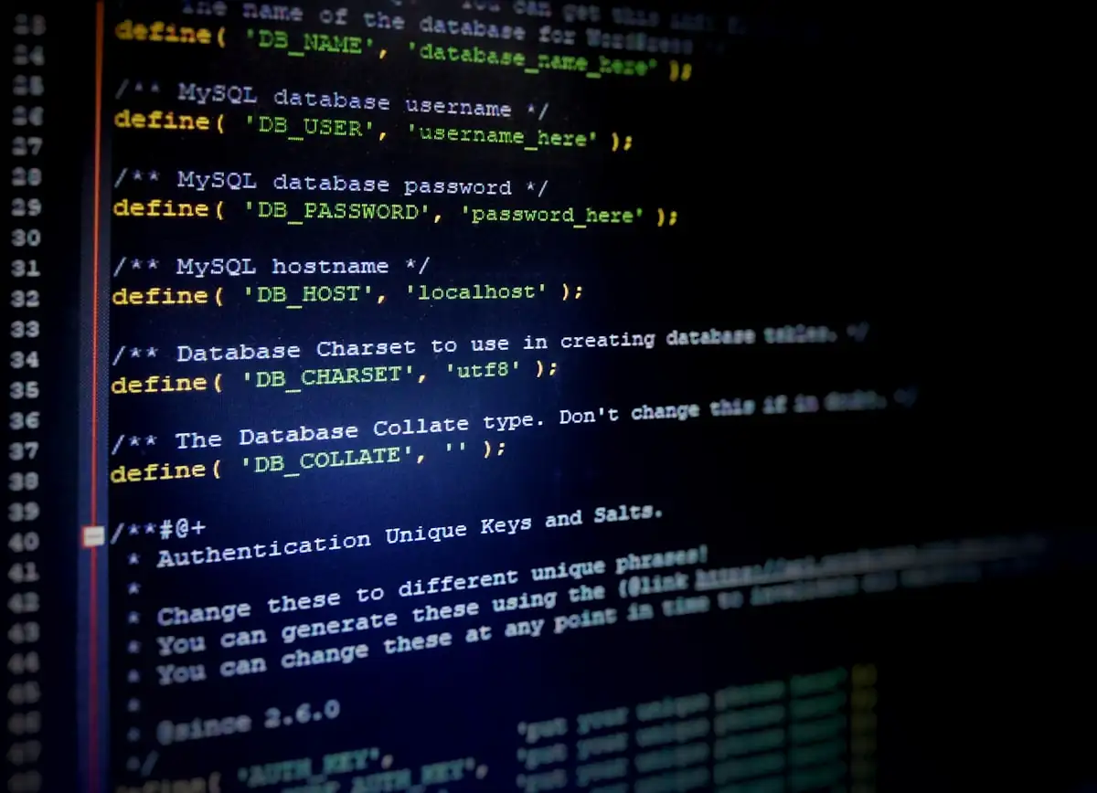 Die Antwort steckt unter content — meta ist nur der Umschlag Codeansicht mit einer JSON-Antwort auf dem Bildschirm