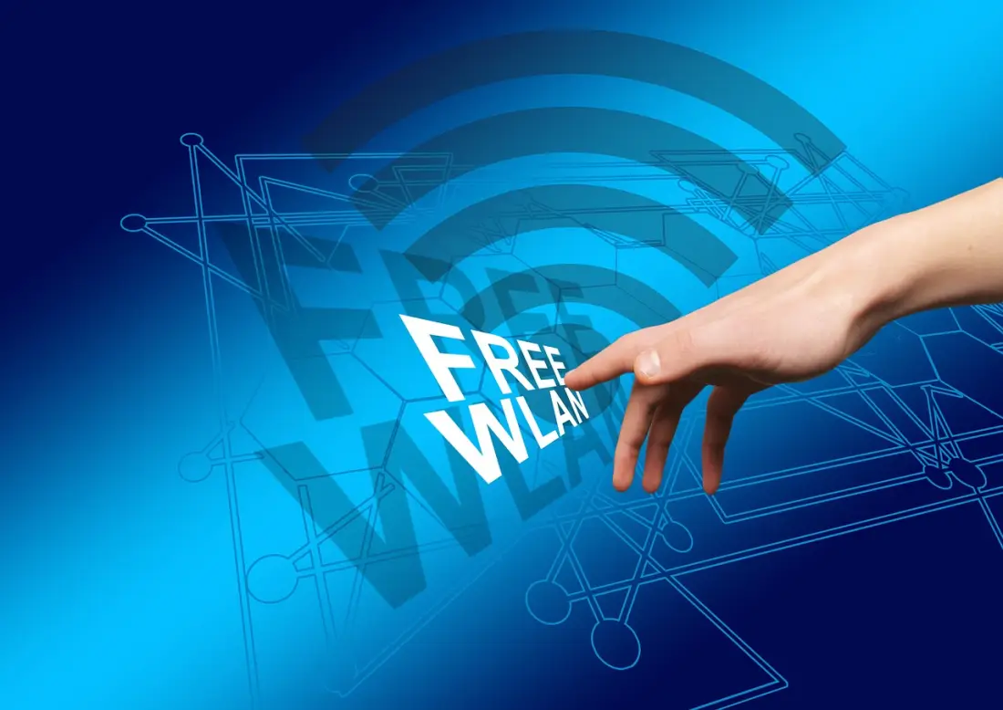 WLAN-Infrastruktur: Internet- und Wi-Fi-Verbindungen für Home-Office-Mitarbeiter im Cloud-Managed-Setup